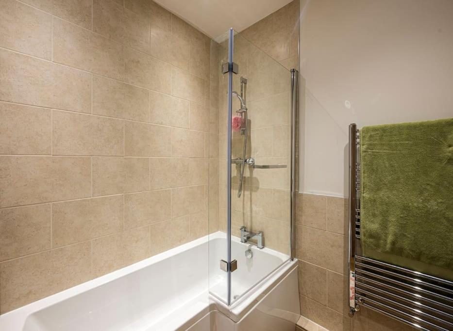 Barbican, Plymouth Outstanding Luxury Apartment ภายนอก รูปภาพ