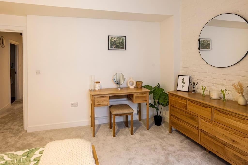 Barbican, Plymouth Outstanding Luxury Apartment ภายนอก รูปภาพ