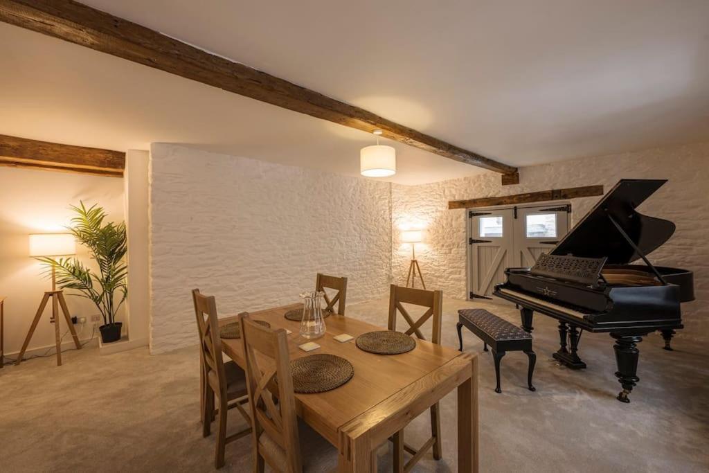 Barbican, Plymouth Outstanding Luxury Apartment ภายนอก รูปภาพ