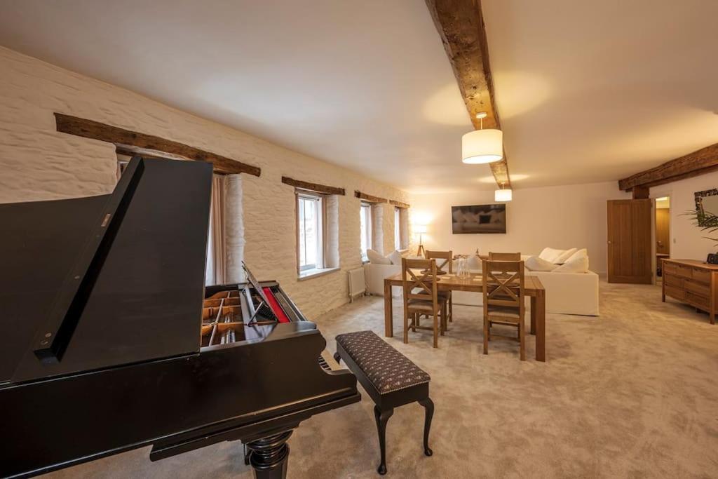 Barbican, Plymouth Outstanding Luxury Apartment ภายนอก รูปภาพ